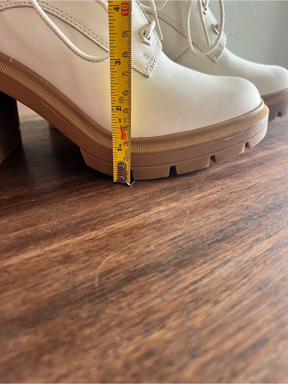 Timberland Cream Lace-Up Heeled Ankle Boots with Tan Platform - Picture 3 of 10